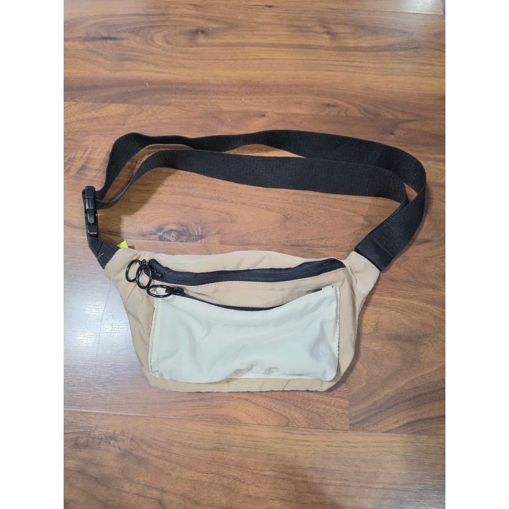 NWOT Maurices Belt Bag Tan Cream Two-Tone Nylon Waist Pack Fanny Pack